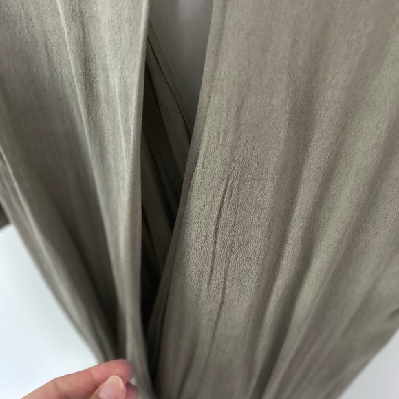 Jumpsuit - Picture 9 of 9